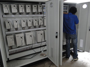 De ononderbroken Machine van het Lage Drukschuim, Zacht Schuim die Machine die met R.S. maken Systeem trekken
