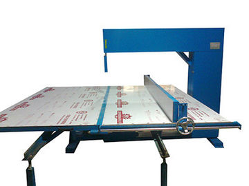 Het hand Verticale CNC Scherpe Materiaal 1.74KW van het Routerschuim voor het Vierkante Schuimin blokken snijden
