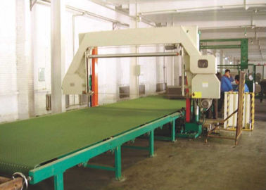 Hoge en Lage Dichtheidscnc Polystyreensnijmachine met 6m Lijst